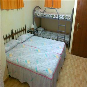 4 people bedroom