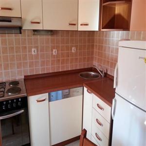 A4+3: Kitchen
