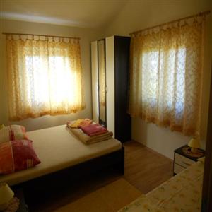 A4+3: Bedroom