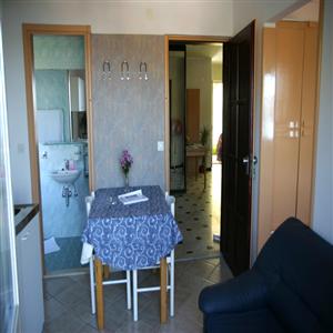 Apartment 4: Interior