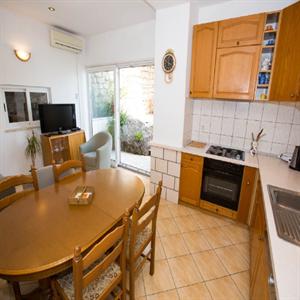 Kitchen, Dining & Living Area