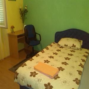 A4: Bedroom