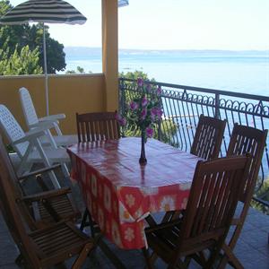 Apartment 6 Balcony