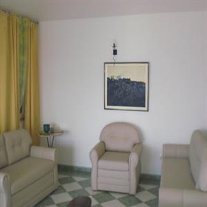 PENTHOUSE A4-green: Living Area
