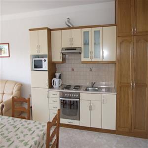 SUITE 1