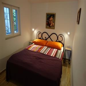 bedroom2