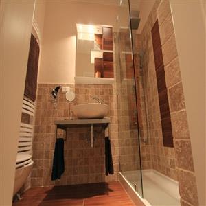 Bathroom with toilet Apartment Mikro Lemoni