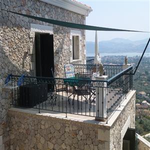First Terrace Apartment Mikro Lemoni