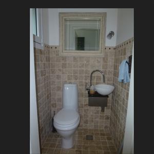 WC for guest in each apartment