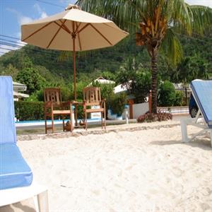 Sea View Lodge beach front