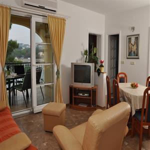 Apartman 6 (4+2): Living Area