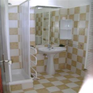 Apartment 4 with 4 Bedrooms