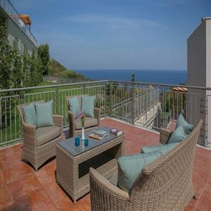 Sitting Area with Sea View