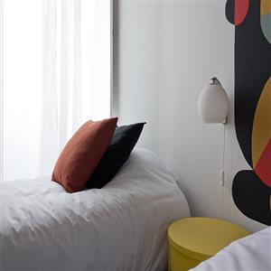 CHIMNEY ROOM