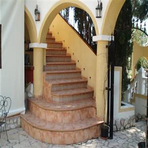 steps to top terrace