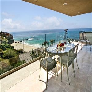 1 Side of Continuous 400 Sq Foot Outside Deck