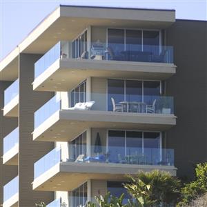 Large Wrap-Around Corner View Decks