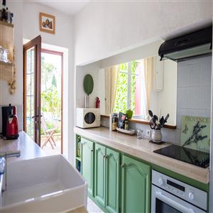Le Fitou kitchen