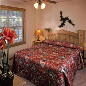 Each Bedroom has King Bed and Flat Screen HDTV