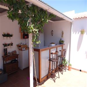 outside bar
